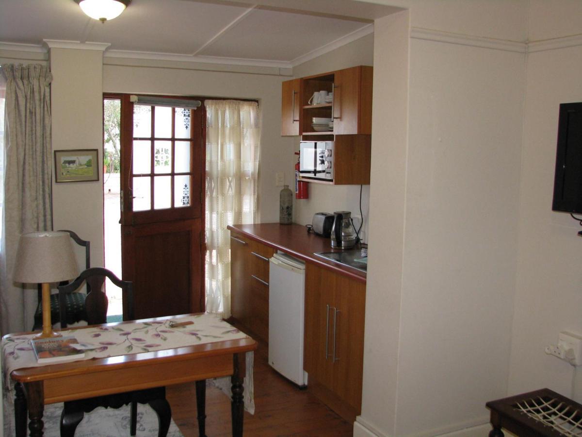 Kaiser'S B&B Grahamstown Bagian luar foto